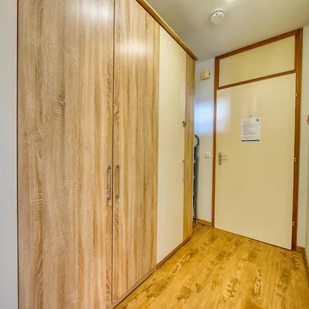 - Haus D, App 0d0301 Appartement